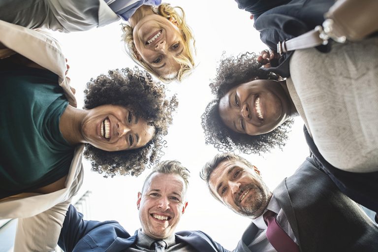 About image 900x600 768x512